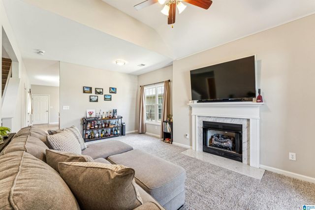 1290 VILLAGE TRAIL, Calera, AL 35040