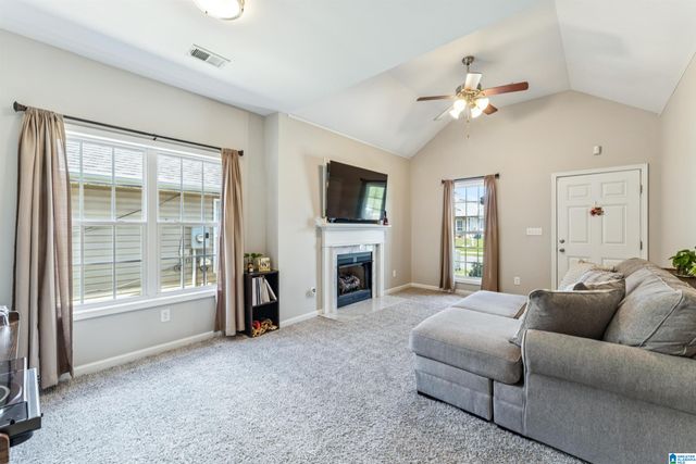 1290 VILLAGE TRAIL, Calera, AL 35040