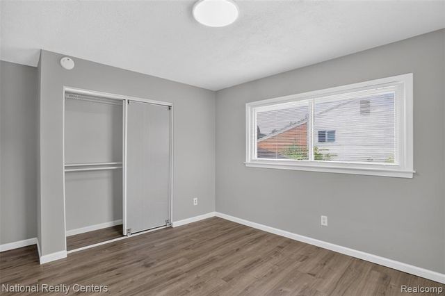 29648 Hillbrook Street, Livonia, MI 48152