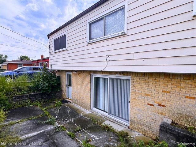 29648 Hillbrook Street, Livonia, MI 48152