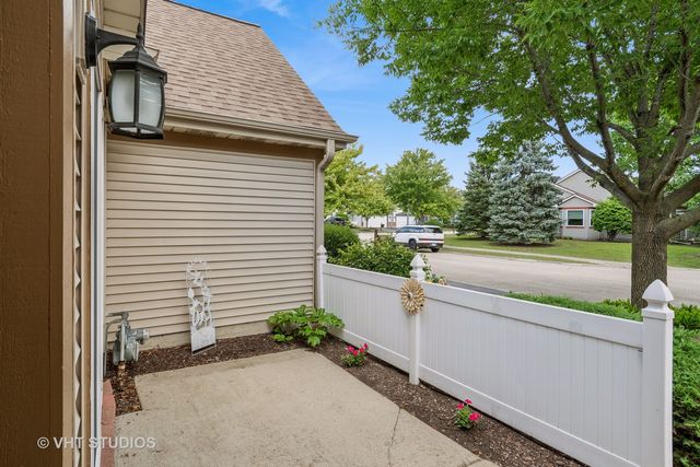 21144 W Buckeye Court, Plainfield, IL 60544