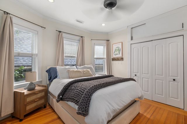285 Minot St 2, Boston, MA 02124