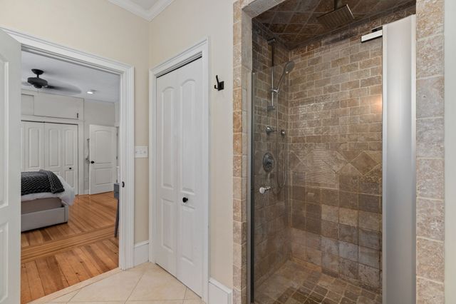 285 Minot St 2, Boston, MA 02124