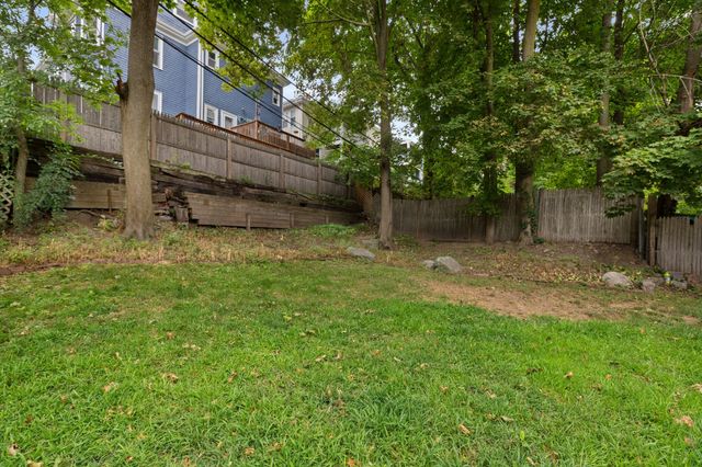 285 Minot St 2, Boston, MA 02124