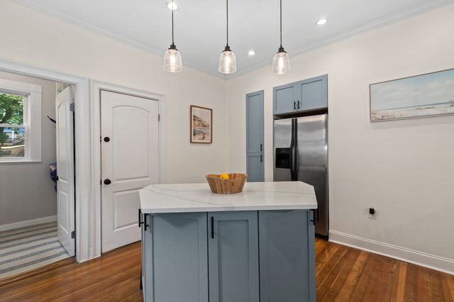 285 Minot St 2, Boston, MA 02124