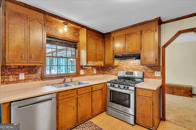 938 King Arthur Drive, Macon, GA 31220