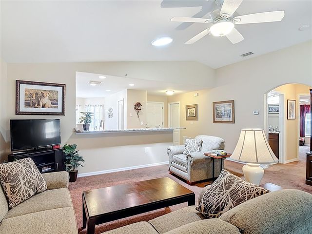 15867 SW 13TH CIRCLE, Ocala, FL 34473