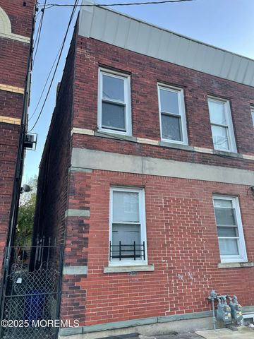 322 S 7th Street, Elizabeth, NJ 07202