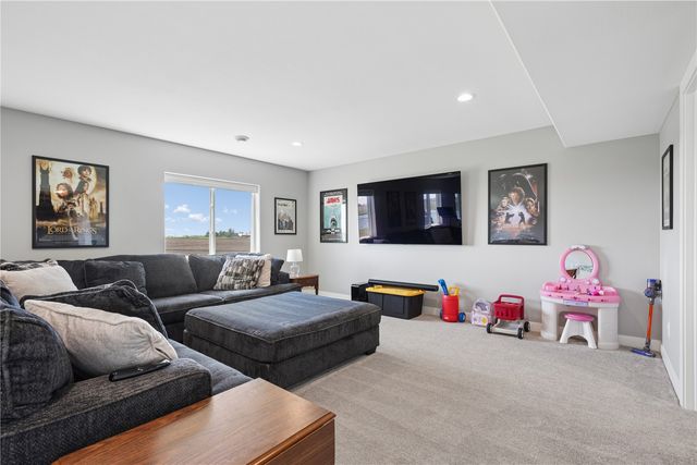 1555 Parker Court, North Liberty, IA 52317