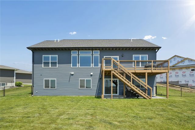 1555 Parker Court, North Liberty, IA 52317