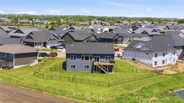 1555 Parker Court, North Liberty, IA 52317