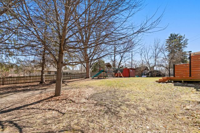 3320 Scott Avenue N, Golden Valley, MN 55422