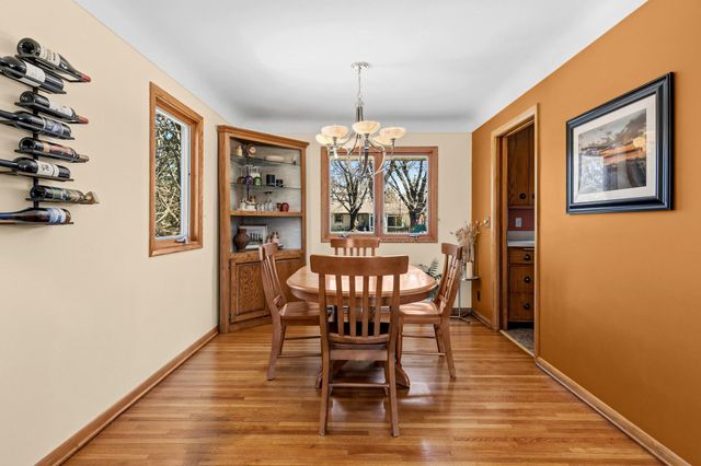 3320 Scott Avenue N, Golden Valley, MN 55422