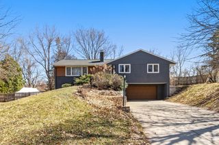 3320 Scott Avenue N, Golden Valley, MN 55422