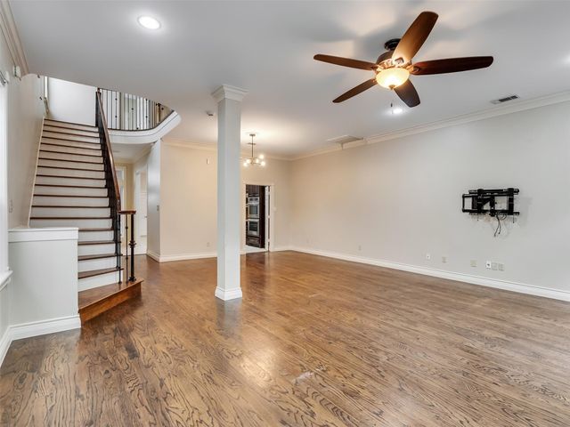 918 Knox Street, Houston, TX 77007
