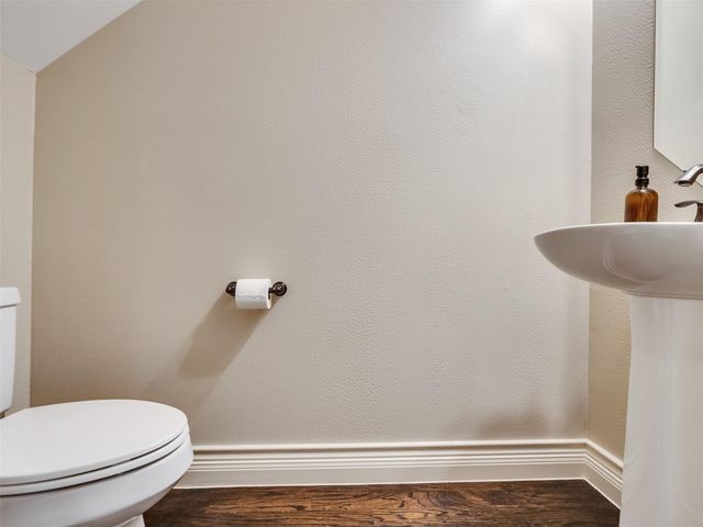 918 Knox Street, Houston, TX 77007