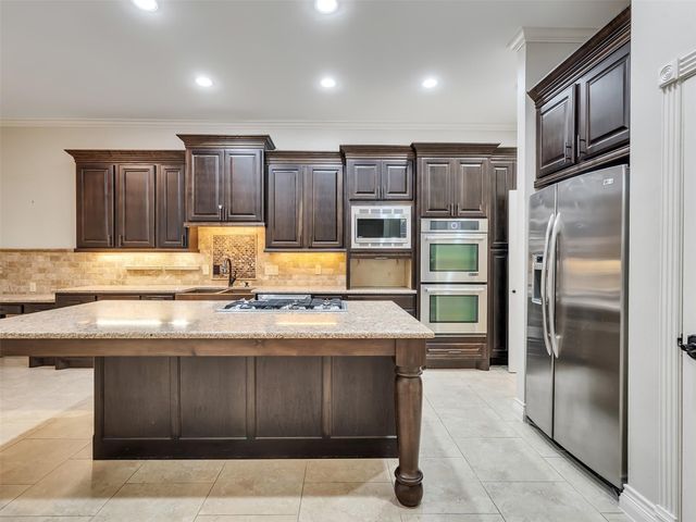 918 Knox Street, Houston, TX 77007