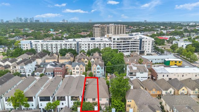 918 Knox Street, Houston, TX 77007