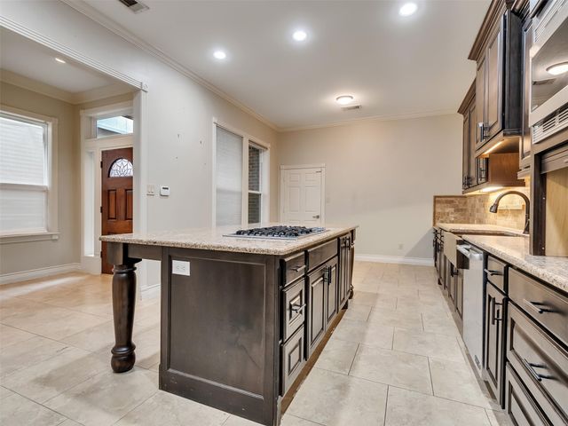 918 Knox Street, Houston, TX 77007