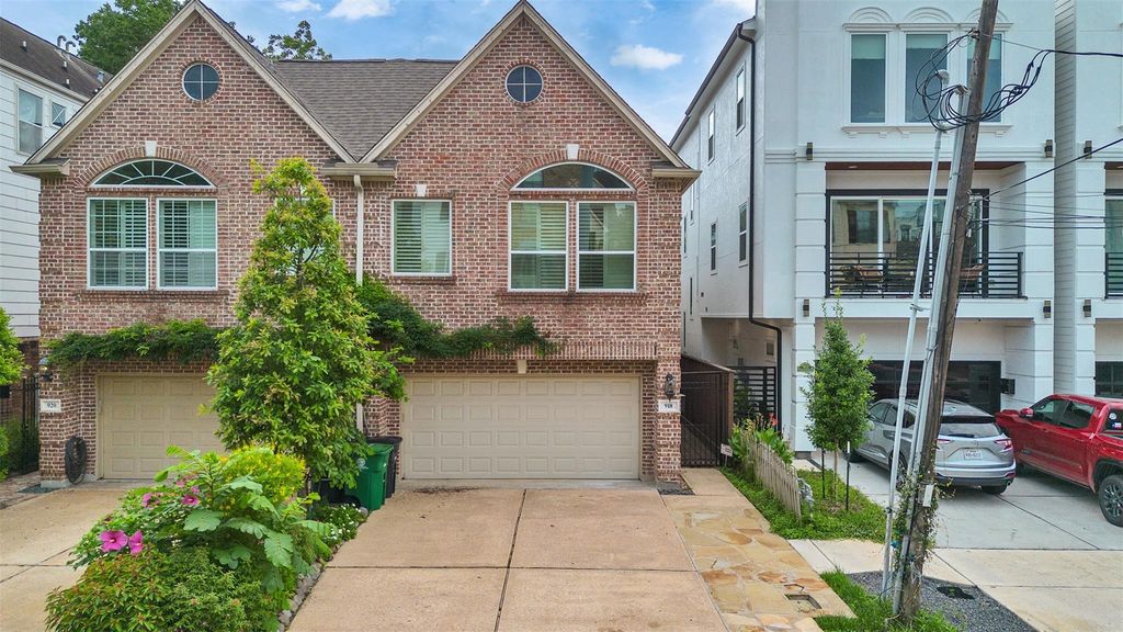918 Knox Street, Houston, TX 77007