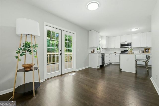 4279 W Mill Run Run NW, Kennesaw, GA 30152