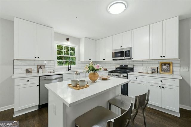 4279 W Mill Run Run NW, Kennesaw, GA 30152