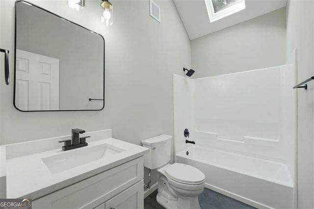 4279 W Mill Run Run NW, Kennesaw, GA 30152