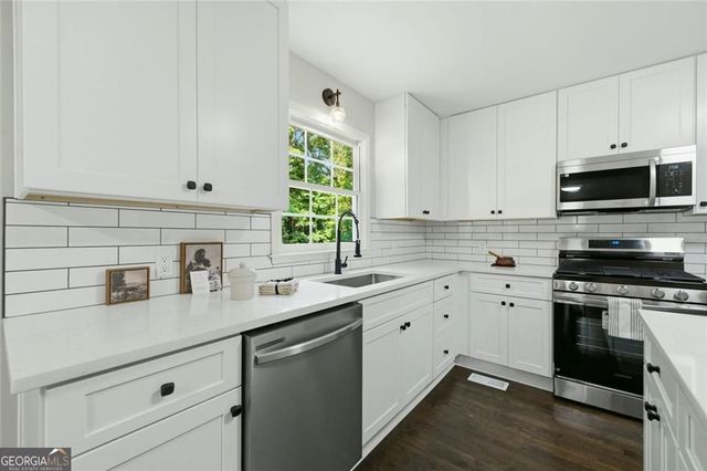 4279 W Mill Run Run NW, Kennesaw, GA 30152