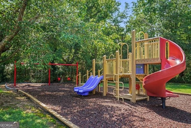 4279 W Mill Run Run NW, Kennesaw, GA 30152