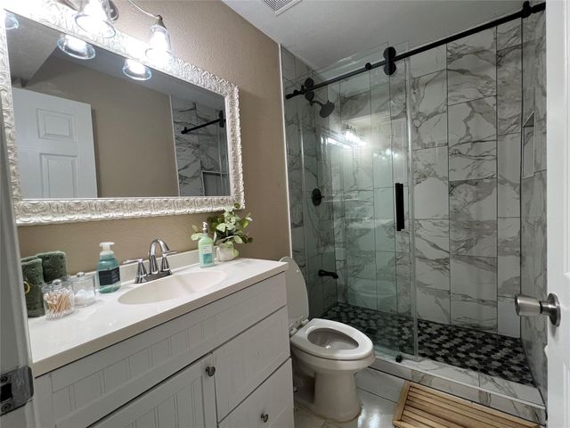 15138 Tresch Lane, Houston, TX 77598
