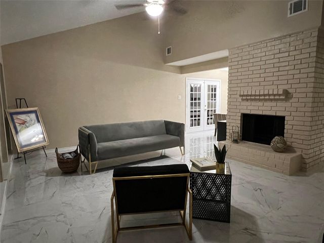 15138 Tresch Lane, Houston, TX 77598