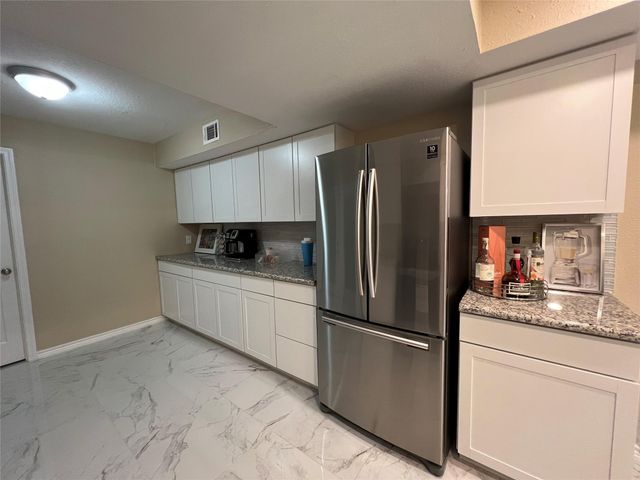 15138 Tresch Lane, Houston, TX 77598