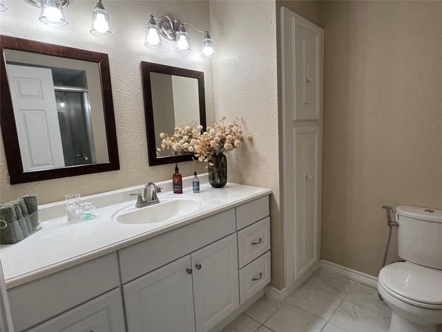 15138 Tresch Lane, Houston, TX 77598