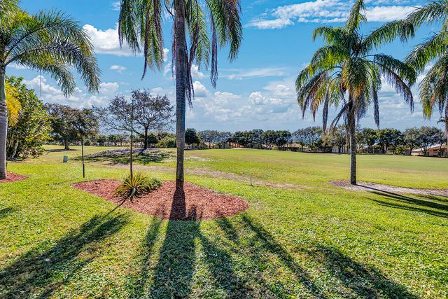 5362 Piping Rock Drive, Boynton Beach, FL 33437