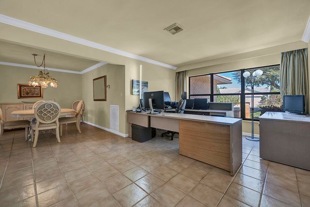 5362 Piping Rock Drive, Boynton Beach, FL 33437