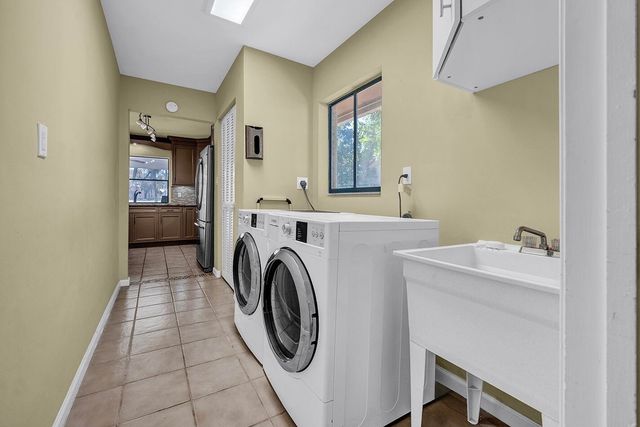 5362 Piping Rock Drive, Boynton Beach, FL 33437