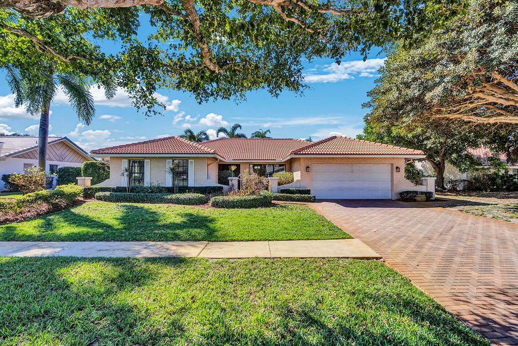 5362 Piping Rock Drive, Boynton Beach, FL 33437
