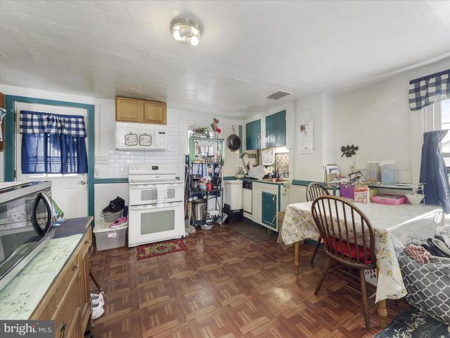 13643 CREEK VIEW DR, Hagerstown, MD 21740