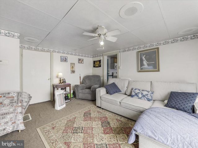 13643 CREEK VIEW DR, Hagerstown, MD 21740