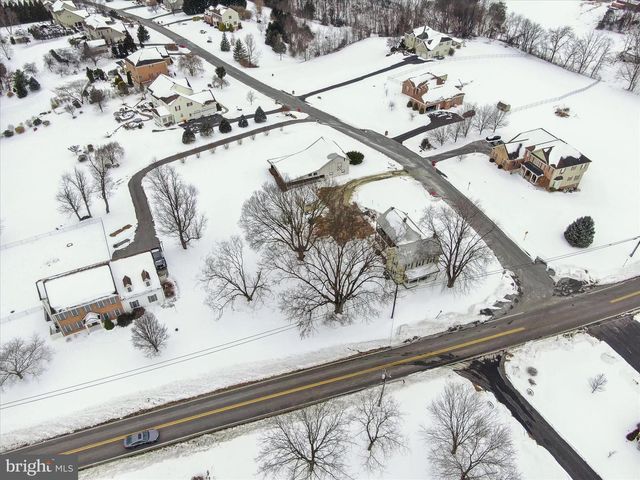 13643 CREEK VIEW DR, Hagerstown, MD 21740