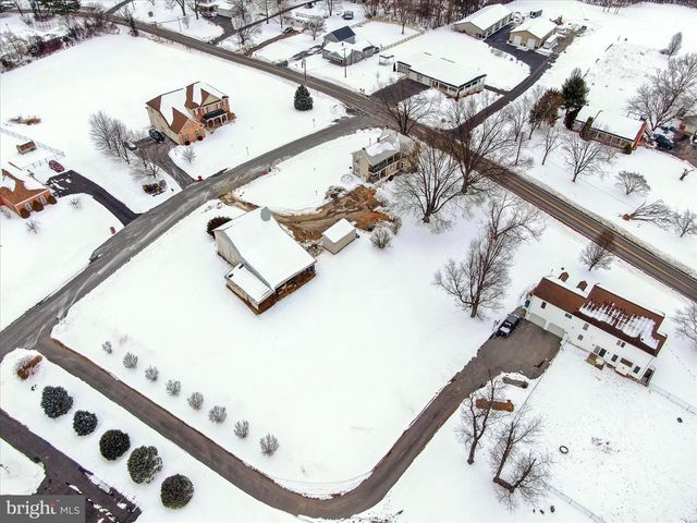 13643 CREEK VIEW DR, Hagerstown, MD 21740