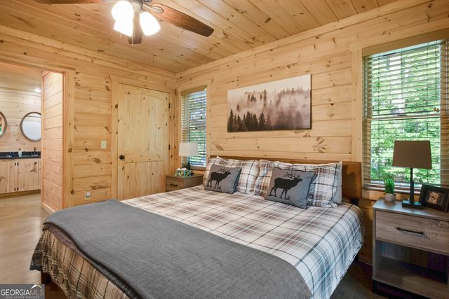 263 Windy Valley Lane, Blue Ridge, GA 30513