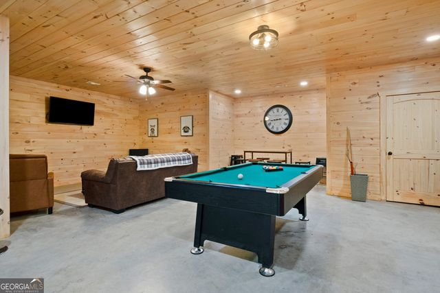 263 Windy Valley Lane, Blue Ridge, GA 30513