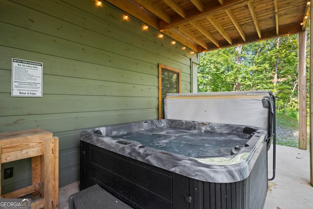 263 Windy Valley Lane, Blue Ridge, GA 30513