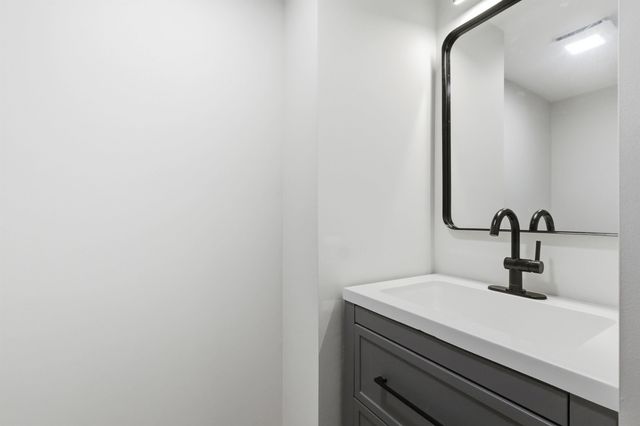 177 Suncook Valley Road, Alton, NH 03809