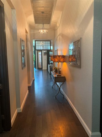 1335 Gruene Glen ST, New Braunfels, TX 78132