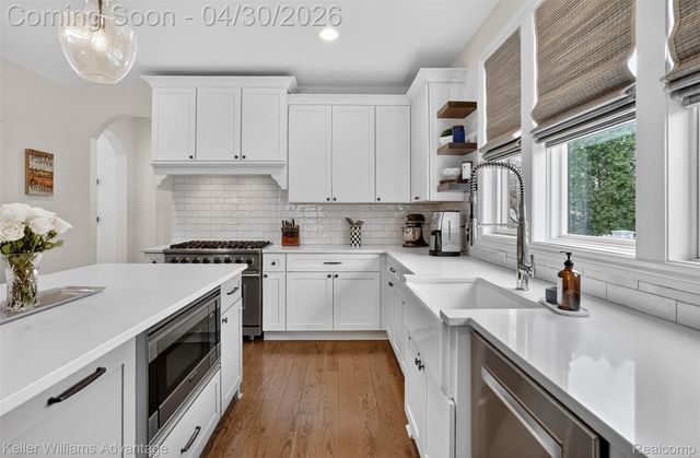 917 Hartsough Street, Plymouth, MI 48170