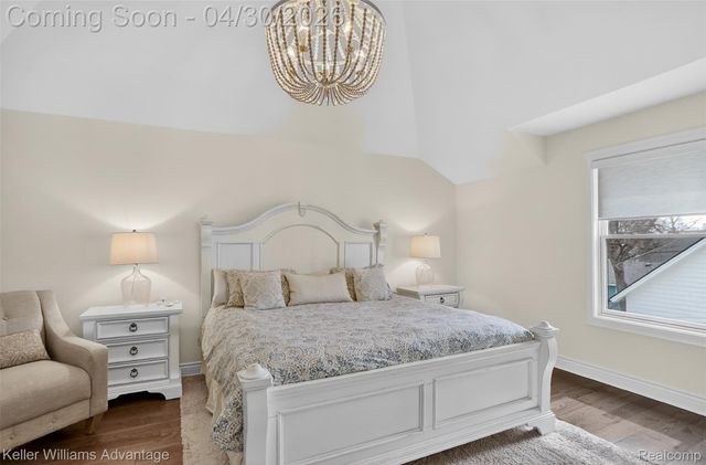917 Hartsough Street, Plymouth, MI 48170