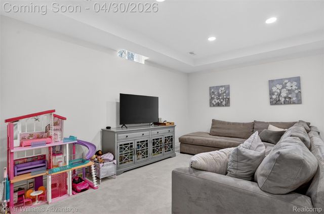 917 Hartsough Street, Plymouth, MI 48170