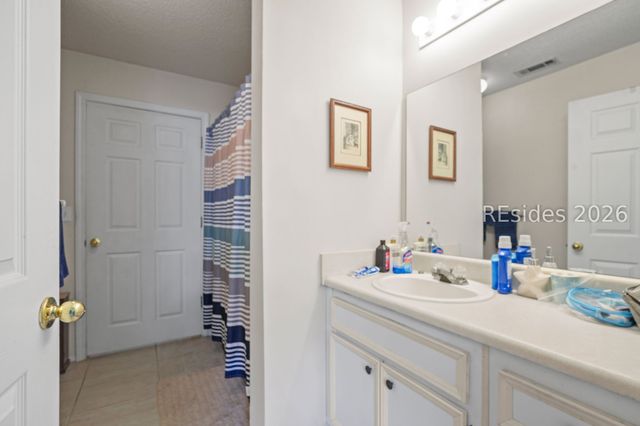 50 Pebble Beach Cv Apt D117, Bluffton, SC 29910